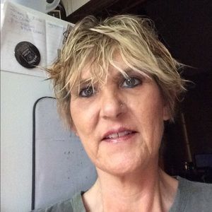 Meet your Posher, Peggy